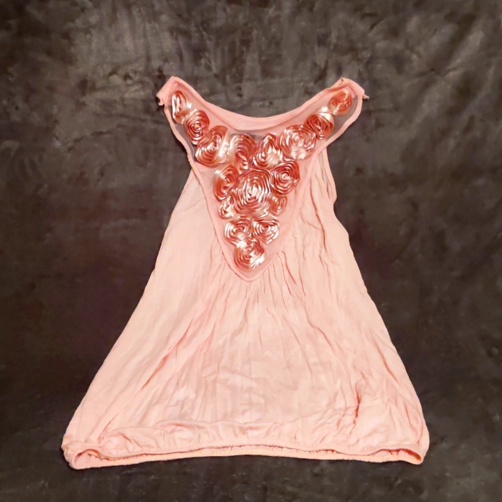 Women's pink tank top
